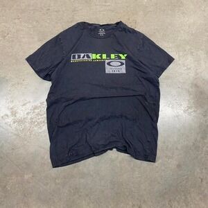 Y2K Oakley black and green streetwear shirt Size XL